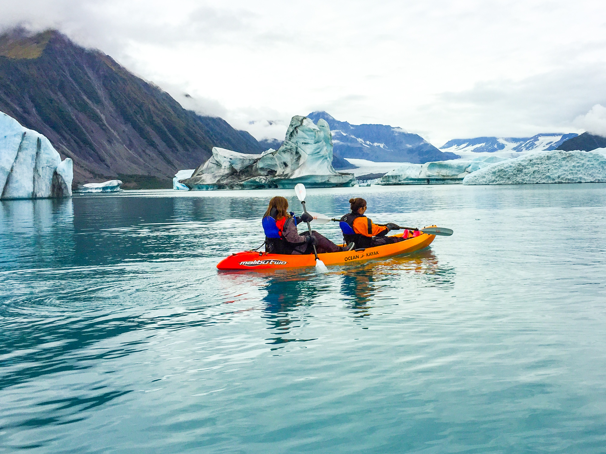 Bear Glacier Iceberg Kayaking | liquid adventures